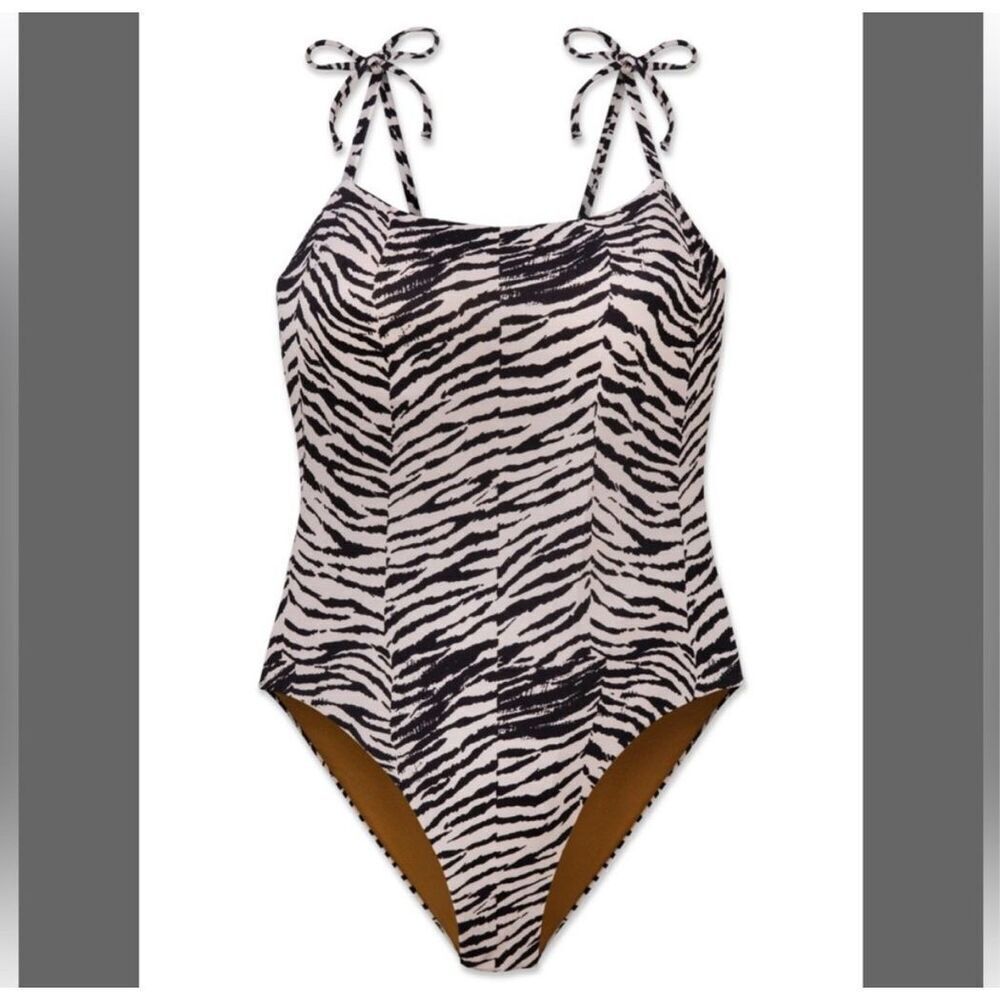 Wet luxe Grecia zebra stripe slimming L one piece swimsuit